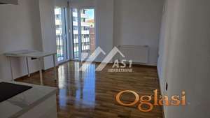 IZDAJE SE POLUNASTEN STAN KOD SAJMA ID#4634