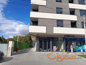Izdajem garazno mesto u Cirila i Metodija 70