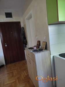 Garsonjera kod Masinske skole