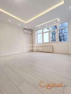 Skupština, Lux, uknjižen, odmah useljiv ID#3299