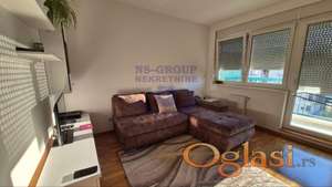 Izdaje se jednosoban stan na Jugovićevu, u mirnom i lepo uređenom delu grada.