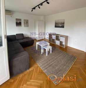 Izdaje se dvosobani lepo namešten stan na Limanu 3