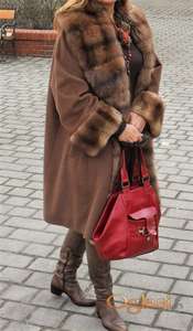 Bunda od kašmira sa hermelin krznom