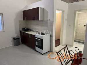 ČETVOROSOBAN STAN, 8 KREVETA, 2 KUPATILA, 2 TOALETA ID#642