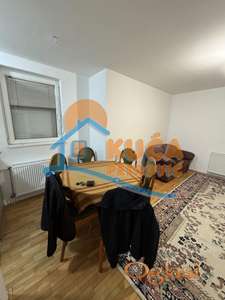 Izdaje se stan na Ledenoj steni!