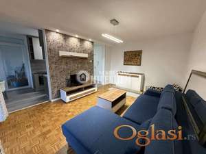 2,5 stan u bloku 61 bez ulaganja ID#2263