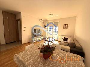 Novi Sad, Sajam kompleks - Odličan jednoiposoban stan ID#1578