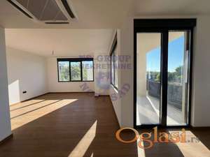 PENTHOUSE! Odličan stan! Velika krovna terasa, parking mesta! 142m2