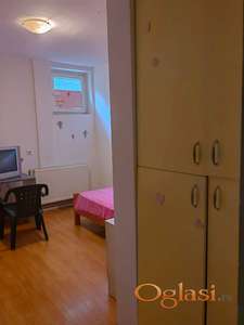 Jednokrevetna sobą za devojke