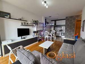- Luksuz u 47m2 - Odličan dvosoban stan - sa nameštajem -