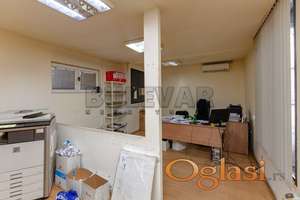 Izdaje se hala na putu za Medoševac