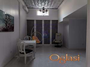 Luksuznu nekretnina na potezu Salajke