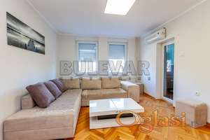 DVOSOBAN KOMFORAN STAN NA BULEVARU, NAMEŠTEN