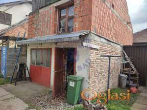 Kuća u Petrovaradinu 60m2