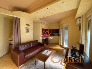 Centar -dvosoban stan - 64m2 - pet friendly