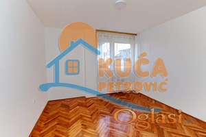 Dvoiposoban stan 66m2, Pantelej