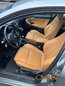 Alfa Romeo 147  5v komplet kozni enterijer sa tapacirima