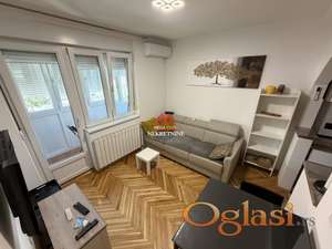 Jednoiposoban stan - 35m2 - Grbavica