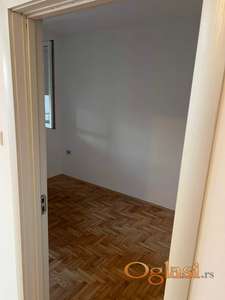 Dvosoban nenamešten stan -Salajka NS