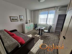 Garsonjera 21 m² – Liman 1, blizu fakulteta 