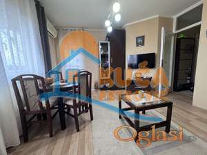 Izdaje se stan u Duvaništu