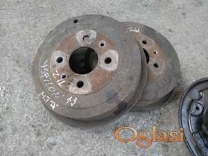 Lancia ypsilon 1.3 m jet zadnji dobos