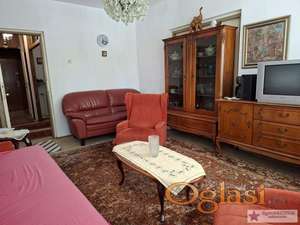Zemun, Hotel Jugoslavija, Aleksinačkih rudara, 88m2