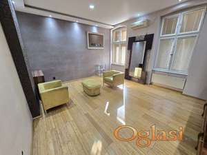 Budimska,za poslovni prostor ili ordinaciju ID#18992