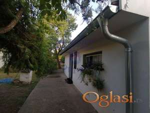 Telep. Nekretnina se nalazi na veoma atraktivnom mestu.