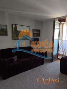 Izdaje se stan u Duvaništu