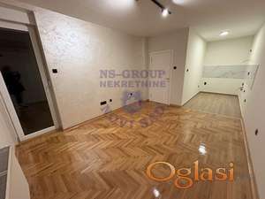 Kompletno renoviran dvosoban stan sa parking mestom!