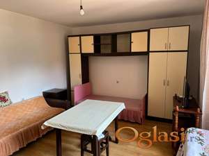 Garsonjera Niš izdavanje povoljno