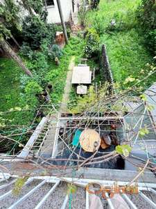 Kuća u nizu sa baštom i garažom ID#1002