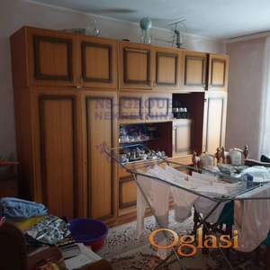 Odlična spratna kuća- Sremski Karlovci!