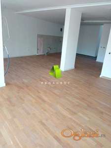 Troiposoban stan u blizini Paliluske pijace ID#8181