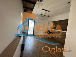 Izdaje se jednosoban stan u centru Niša, 37m2