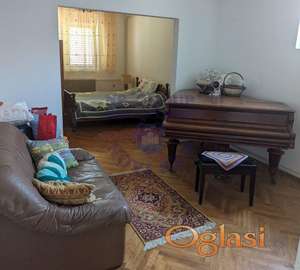 ***Sombor kuća215m2***,