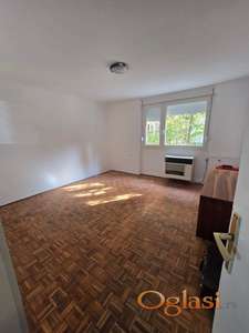 NOVI SAD, GRBAVICA, DVOSOBAN STAN, DELIMICNO NAMESTEN, ODMAH USELJIV  - 350 E