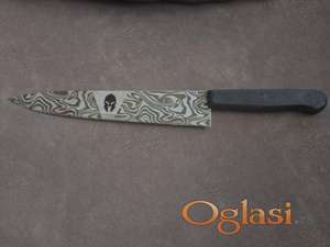 Graviranje noževa pljoske piksle .......