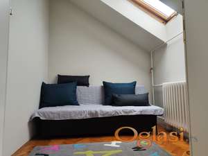 Izdajem trosoban stan 68m2, Podbara-Kej-Centar