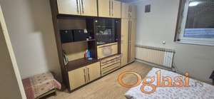 Prodaje se stan u Beočinu u blizini škole, vrtića, pijace i ostalih bitnih sadržaja.