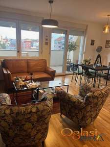 KOMPLETNO NAMEŠTEN TROSOBAN STAN NA GRBAVICI