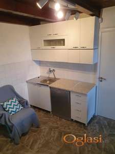 Kuca u prirodi, 23km od centra Beograda