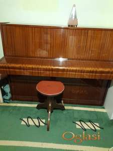 Dodirnimo Scholze  pianino muzičku građu