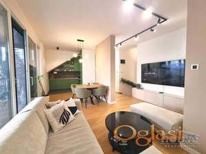 STAN - PETROVARADIN - CENTAR - 103m2 - 300000 evra