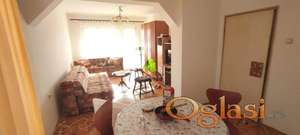 Trosoban stan na odličnoj lokaciji na Panteleju ID#6816