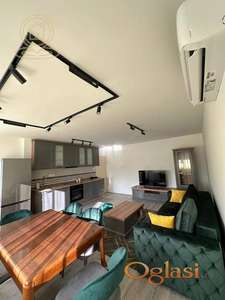 Izdaje se moderni dizajnerski stan u novogradnji – 55m², idealno za pojedince ili parove