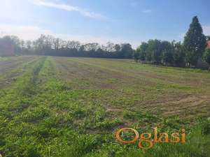 NA PRODAJU 1.36 HEKTARA - 136 ARI ZEMLJE U LEŠNICI