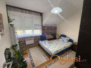 Komforan dvosoban stan na Keju!