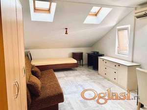 Križanićeva,studio,potkrovlje ID#8289